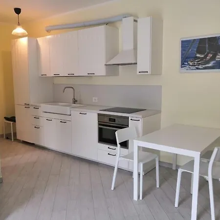 D19 Apartment